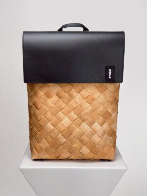 byork-J7Dl7cA5lmg-unsplash Mochila Trenzada